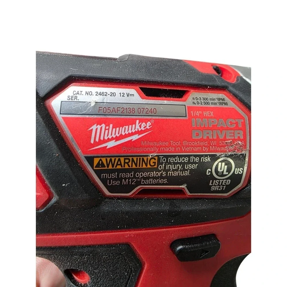 Milwaukee M12 Cordless Drill‎ and Impact Driver Combo Kit 2407-20 2462-20 Bag B3